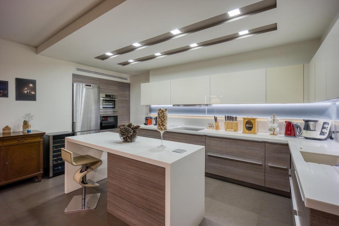 Artemis Luxury Penthouse By Estia Apartment Heraklion  Bagian luar foto