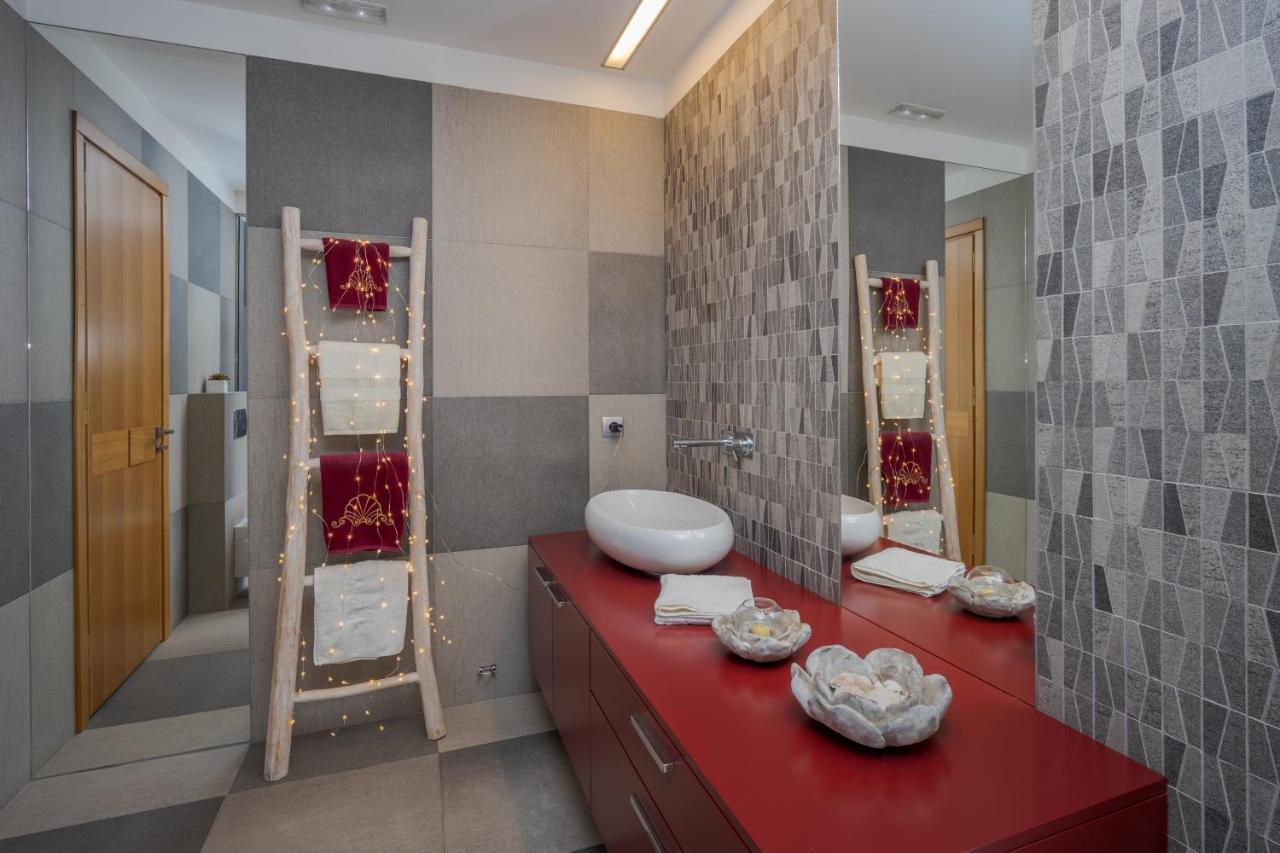 Artemis Luxury Penthouse By Estia Apartment Heraklion  Bagian luar foto